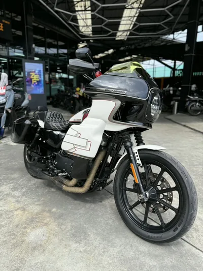 Harley-Davidson Low Rider